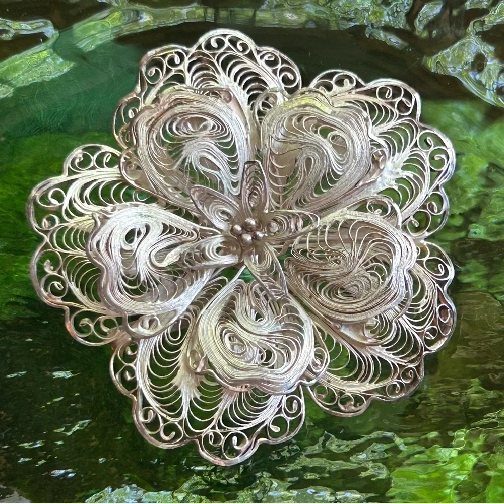 Vintage Sterling Silver Handmade Flower Filagree Brooch